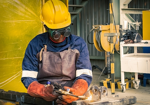 Industrial working shouldering