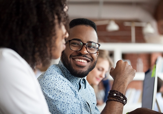 Two colleagues in conversation